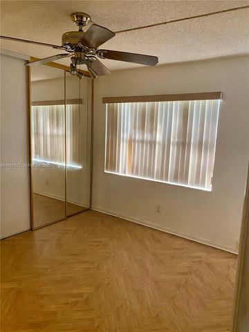 9261 Sunrise Lakes Blvd 103, Sunrise, FL 33322