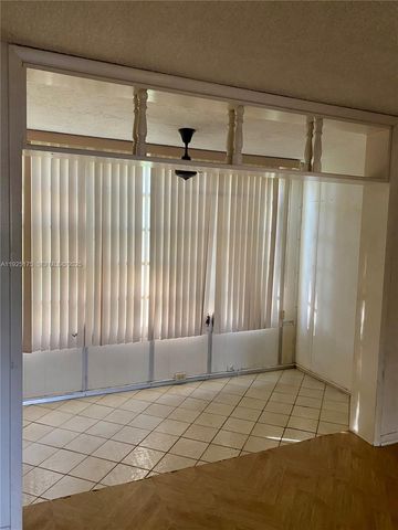 9261 Sunrise Lakes Blvd 103, Sunrise, FL 33322