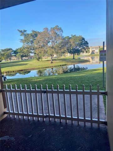 9261 Sunrise Lakes Blvd 103, Sunrise, FL 33322