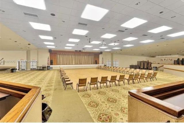 9261 Sunrise Lakes Blvd 103, Sunrise, FL 33322