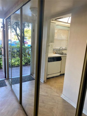 9261 Sunrise Lakes Blvd 103, Sunrise, FL 33322