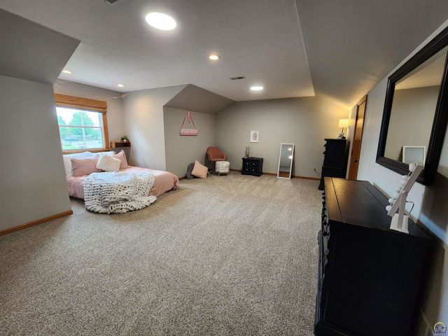 2645 Westridge DR, Emporia, KS 66801