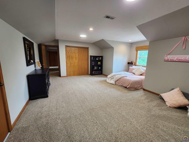 2645 Westridge DR, Emporia, KS 66801