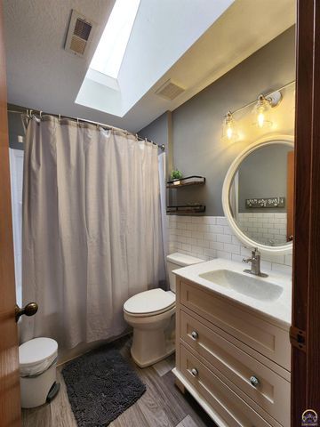 2645 Westridge DR, Emporia, KS 66801