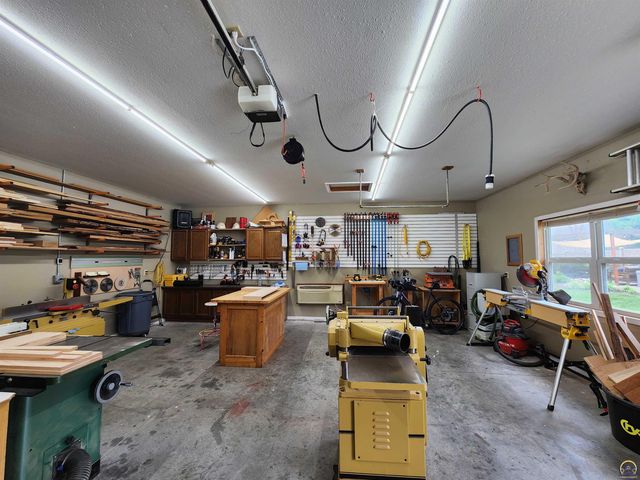 2645 Westridge DR, Emporia, KS 66801