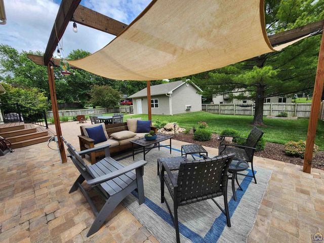 2645 Westridge DR, Emporia, KS 66801