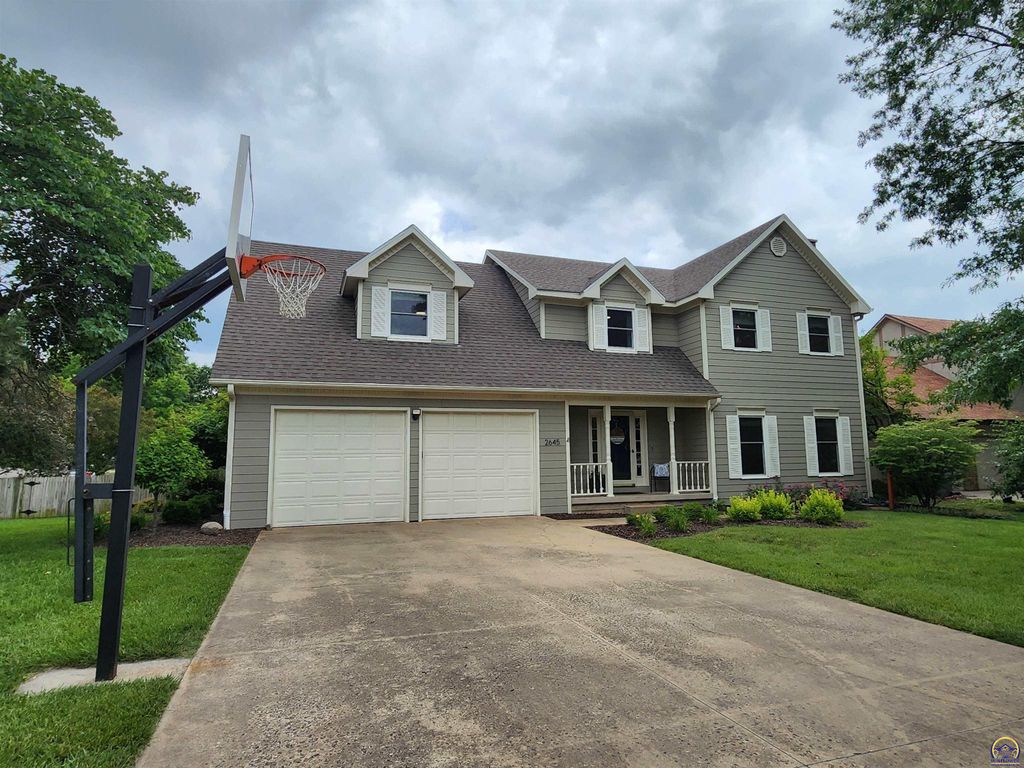 2645 Westridge DR, Emporia, KS 66801