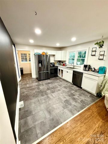 245 Church Street, Ellenboro, NC 28040