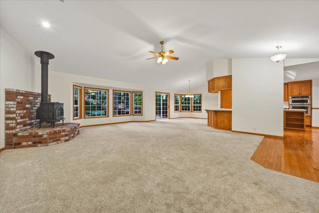 15241 Birch Meadows Cir, Grass Valley, CA 95945
