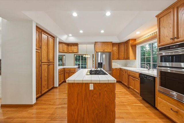 15241 Birch Meadows Cir, Grass Valley, CA 95945