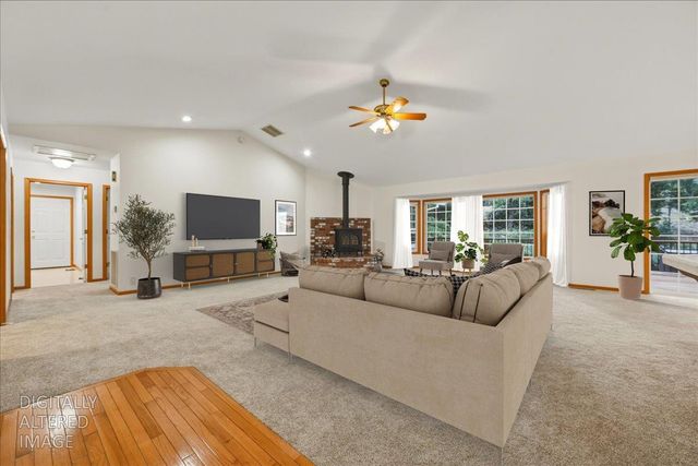 15241 Birch Meadows Cir, Grass Valley, CA 95945