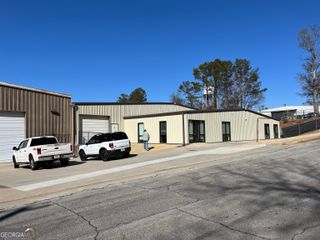 25 S Beulah Street, Winder, GA 30680