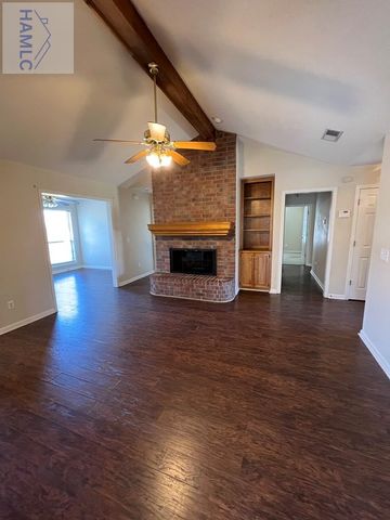 2020 Weybridge Court, Hinesville, GA 31313