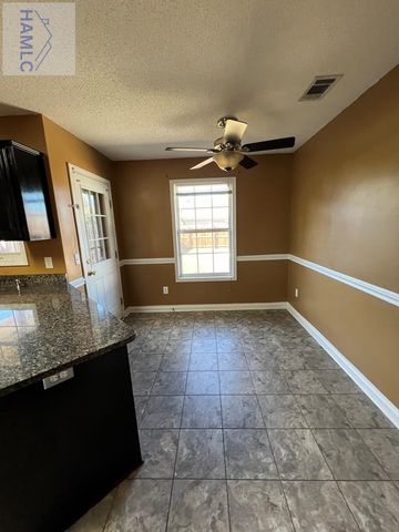 2020 Weybridge Court, Hinesville, GA 31313