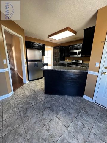 2020 Weybridge Court, Hinesville, GA 31313