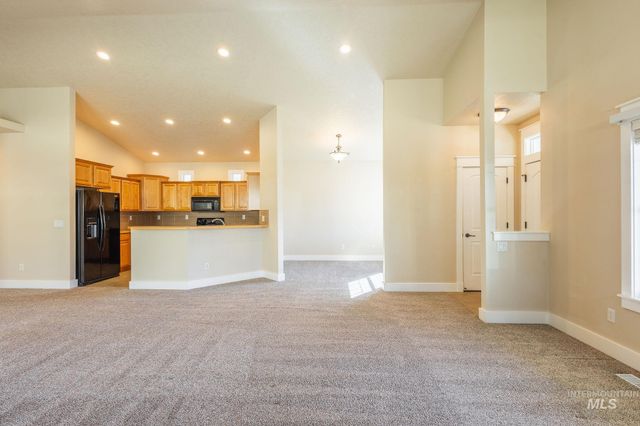 11500 W Tempe Lane, Star, ID 83669