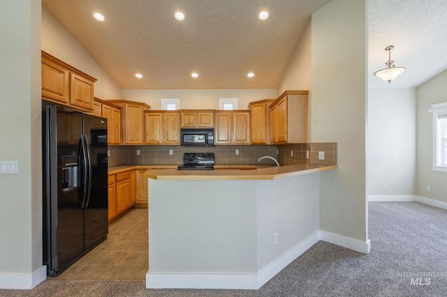 11500 W Tempe Lane, Star, ID 83669