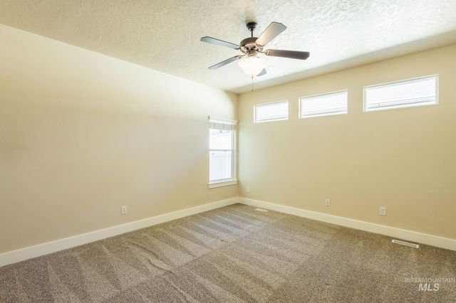 11500 W Tempe Lane, Star, ID 83669