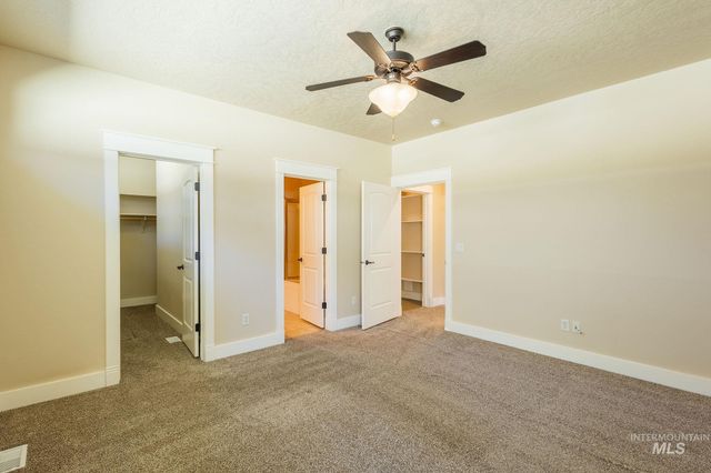 11500 W Tempe Lane, Star, ID 83669