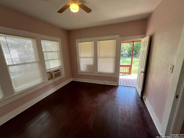 1036 Hammond, San Antonio, TX 78210