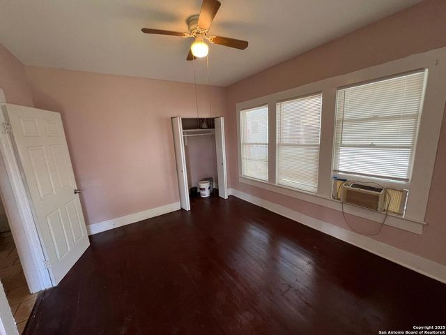 1036 Hammond, San Antonio, TX 78210