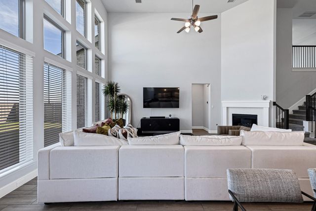 31202 Crescent Hill Drive, Fulshear, TX 77441