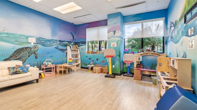 999 SW 1st Ave 2004, Miami, FL 33130