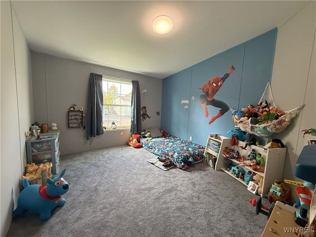 1306 Duchess Lane, Alden, NY 14004