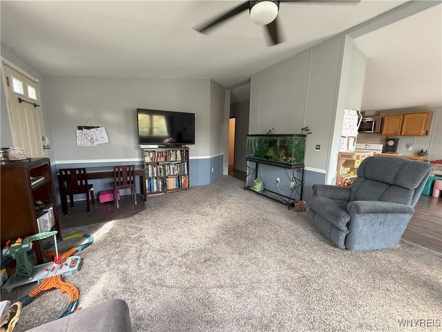 1306 Duchess Lane, Alden, NY 14004