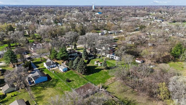 1608 E Lacona Avenue, Des Moines, IA 50320