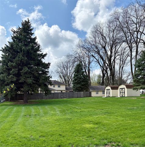 1608 E Lacona Avenue, Des Moines, IA 50320