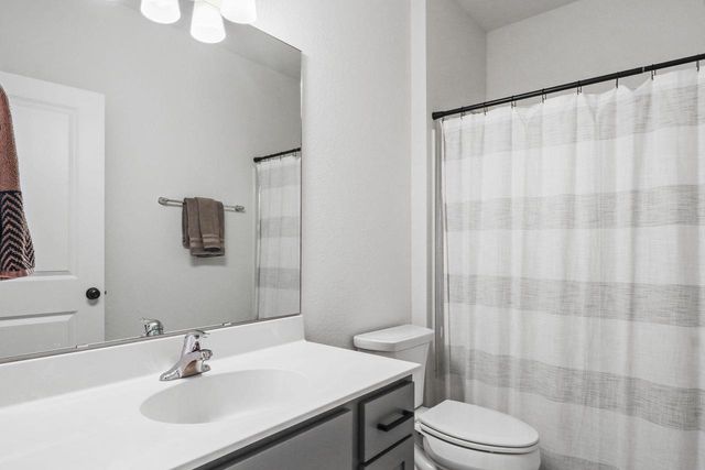 2753 Wayfair Street, Fitchburg, WI 53711