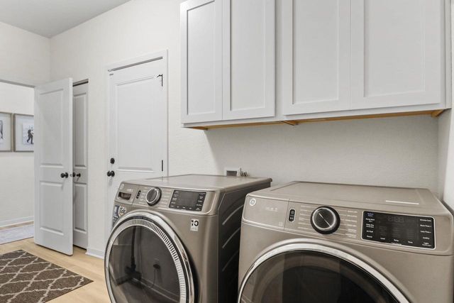 2753 Wayfair Street, Fitchburg, WI 53711