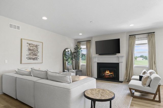 2753 Wayfair Street, Fitchburg, WI 53711