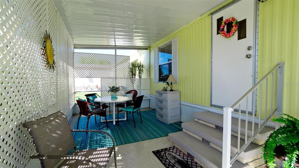 Image 22 of property listing at 5316 53RD AVENUE E D7, Bradenton, FL 34203