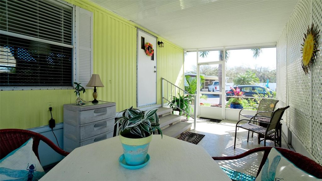 Image 24 of property listing at 5316 53RD AVENUE E D7, Bradenton, FL 34203