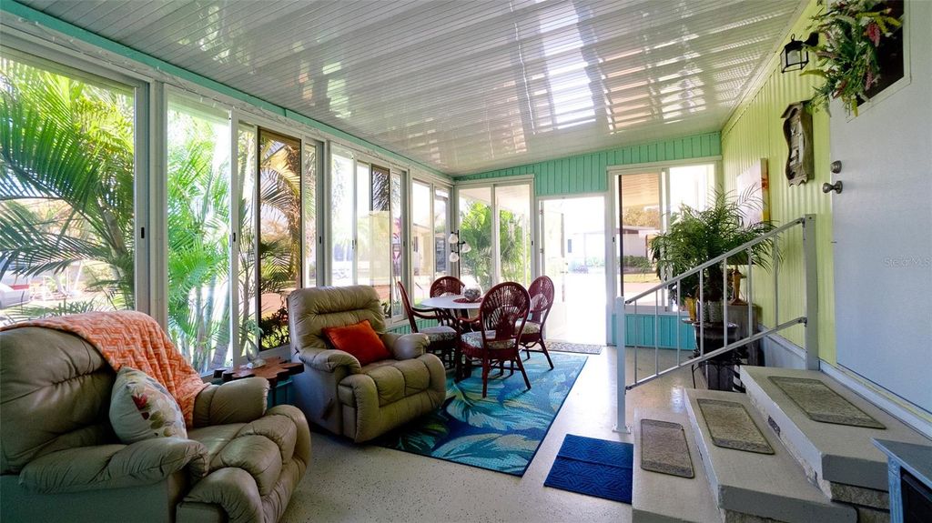 Image 25 of property listing at 5316 53RD AVENUE E D7, Bradenton, FL 34203