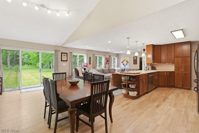 534 Miner Road, Highland Heights, OH 44143