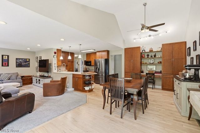 534 Miner Road, Highland Heights, OH 44143