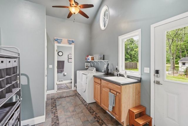 534 Miner Road, Highland Heights, OH 44143