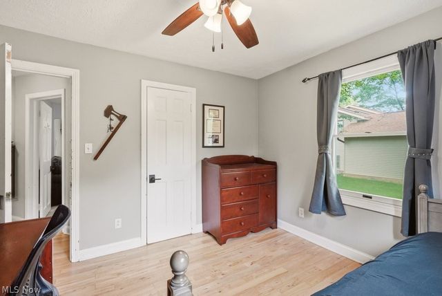 534 Miner Road, Highland Heights, OH 44143