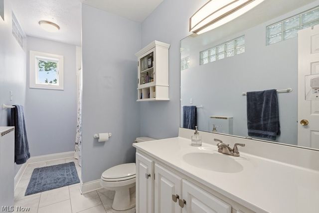 534 Miner Road, Highland Heights, OH 44143