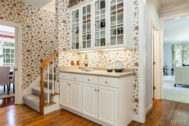 14301 Manderleigh Woods Drive, Town And Country, MO 63017