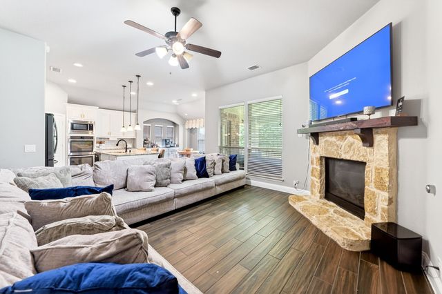 903 Oak Street, Wylie, TX 75098