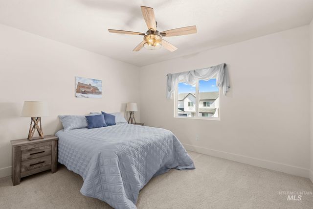 5345 S Snowden Ave, Meridian, ID 83642