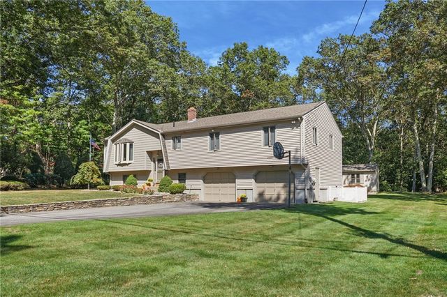 23 Maureen Drive, Smithfield, RI 02917