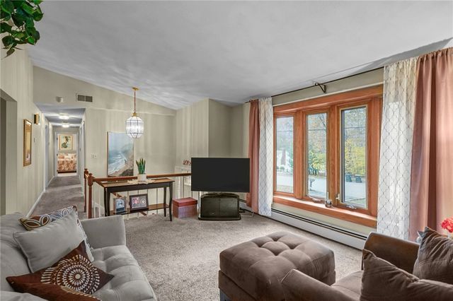 23 Maureen Drive, Smithfield, RI 02917