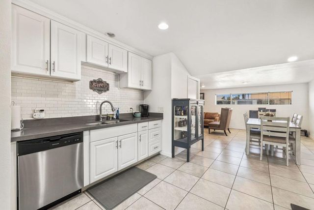 77570 California Drive, Palm Desert, CA 92211
