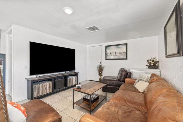 77570 California Drive, Palm Desert, CA 92211