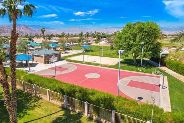 77570 California Drive, Palm Desert, CA 92211